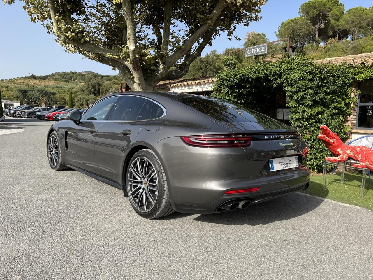 BlackBetty Motors PORSCHEPANAMERAII 4EHYBRID 19CV